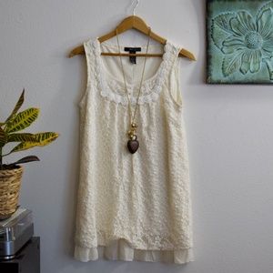 Cream Style & Co. Petite Blouse